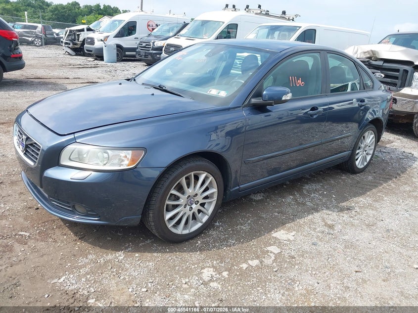 2011 Volvo S40 VIN YV1672MS5B2540572 IAAI salvage auction — REAR END, Salvage (Pennsylvania), sold $500 on 2026-07-22 (photo 2)