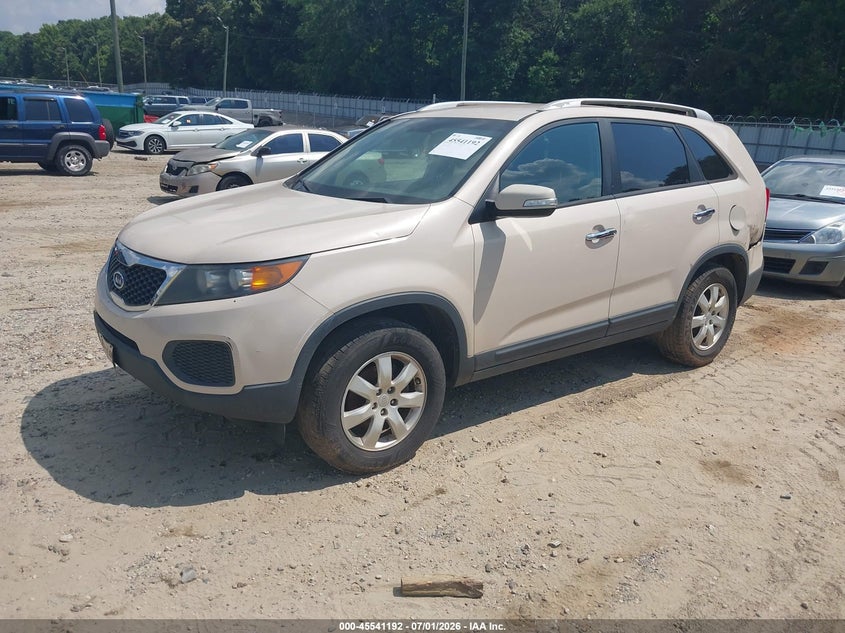 2011 Kia Sorento VIN 5XYKT4A29BG123042 IAAI salvage auction — NORMAL WEAR, Clear (Georgia), sold $675 on 2026-07-30 (photo 2)