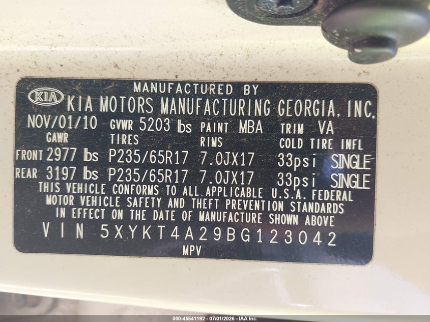 2011 Kia Sorento VIN 5XYKT4A29BG123042 IAAI salvage auction — NORMAL WEAR, Clear (Georgia), sold $675 on 2026-07-30 (photo 9)
