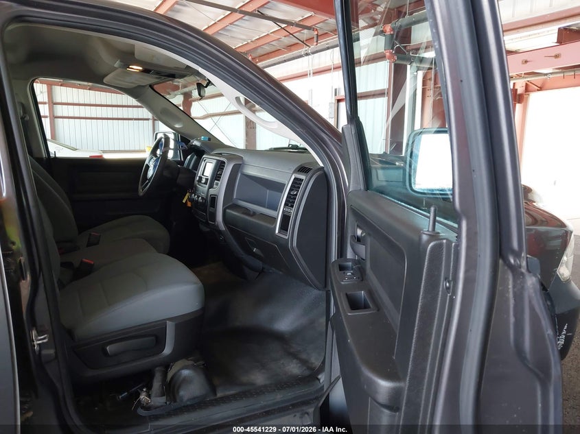 2019 Ram 1500 VIN 1C6RR6FG6KS666542 IAAI salvage auction — RIGHT SIDE, SF97 (California), sold $12,200 on 2026-07-30 (photo 5)