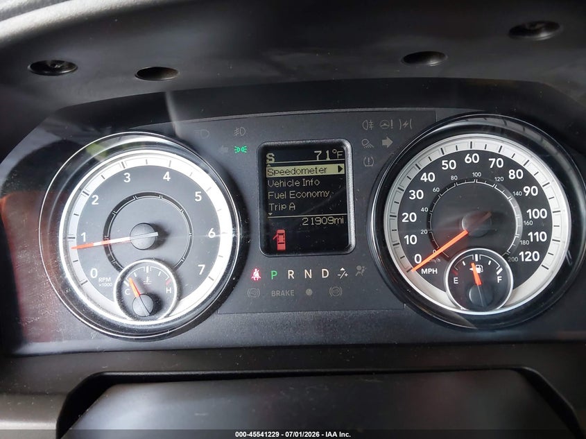 2019 Ram 1500 VIN 1C6RR6FG6KS666542 IAAI salvage auction — RIGHT SIDE, SF97 (California), sold $12,200 on 2026-07-30 (photo 7)