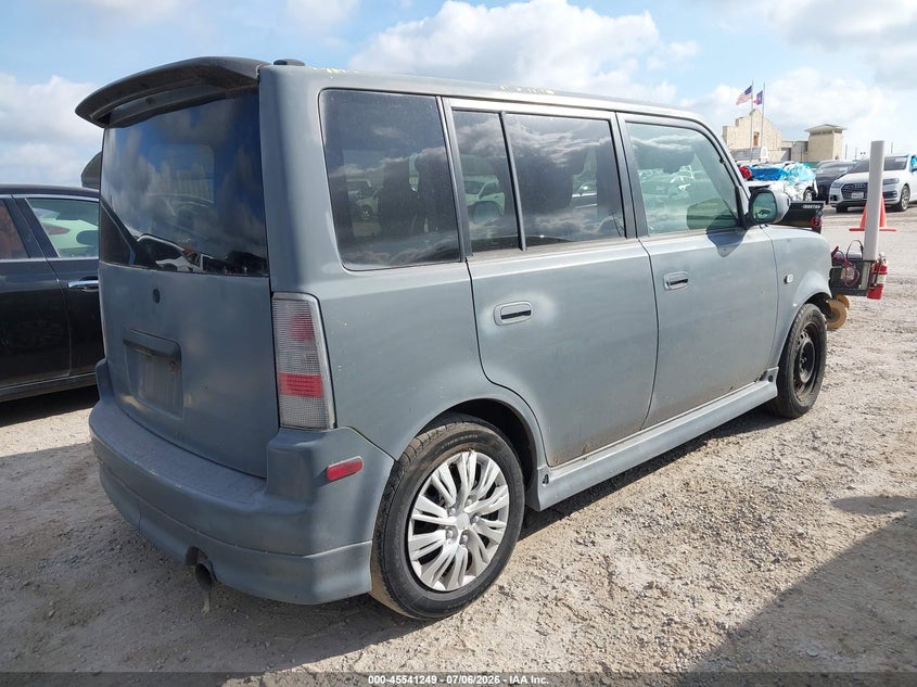 2005 Scion Xb VIN JTLKT324054016995 IAAI salvage auction — NORMAL WEAR, Original (Texas), sold $550 on 2026-07-27 (photo 4)