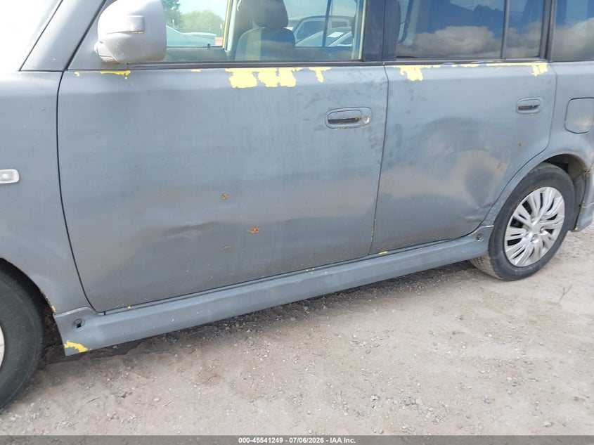 2005 Scion Xb VIN JTLKT324054016995 IAAI salvage auction — NORMAL WEAR, Original (Texas), sold $550 on 2026-07-27 (photo 6)