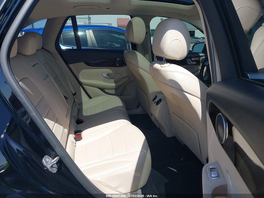 2019 Mercedes-benz Glc class VIN WDC0G4JB2KV138707 IAAI salvage auction — HAIL, Original (Texas), sold $8,050 on 2026-07-14 (photo 8)