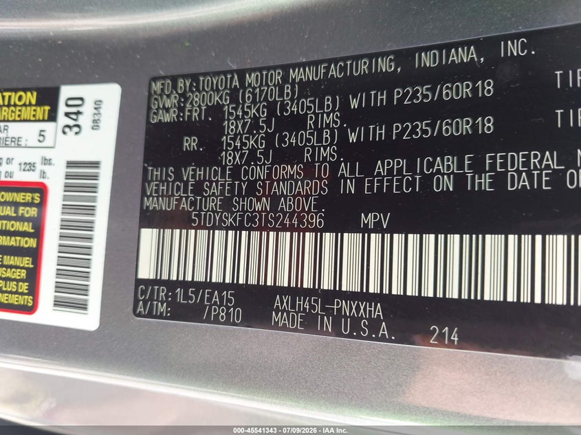 2026 Toyota Sienna VIN 5TDYSKFC3TS244396 IAAI salvage auction — SIDE, Wait Title, sold $27,000 on 2026-10-06 (photo 9)