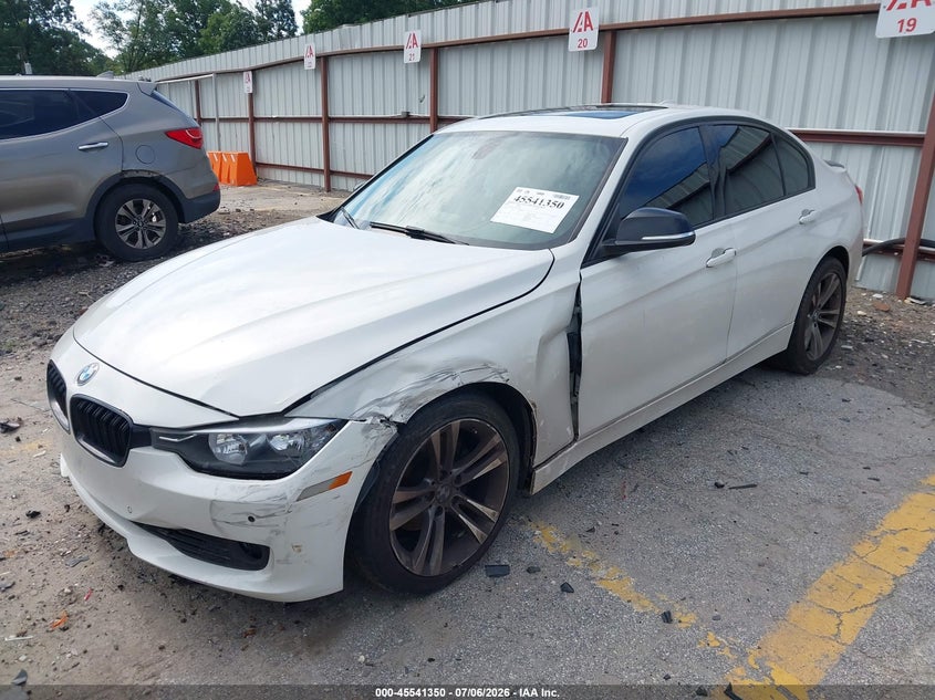 2015 BMW 3er VIN WBA3B3C59FF548405 IAAI salvage auction — LEFT FRONT, Salvage (Georgia), sold $475 on 2026-08-19 (photo 2)