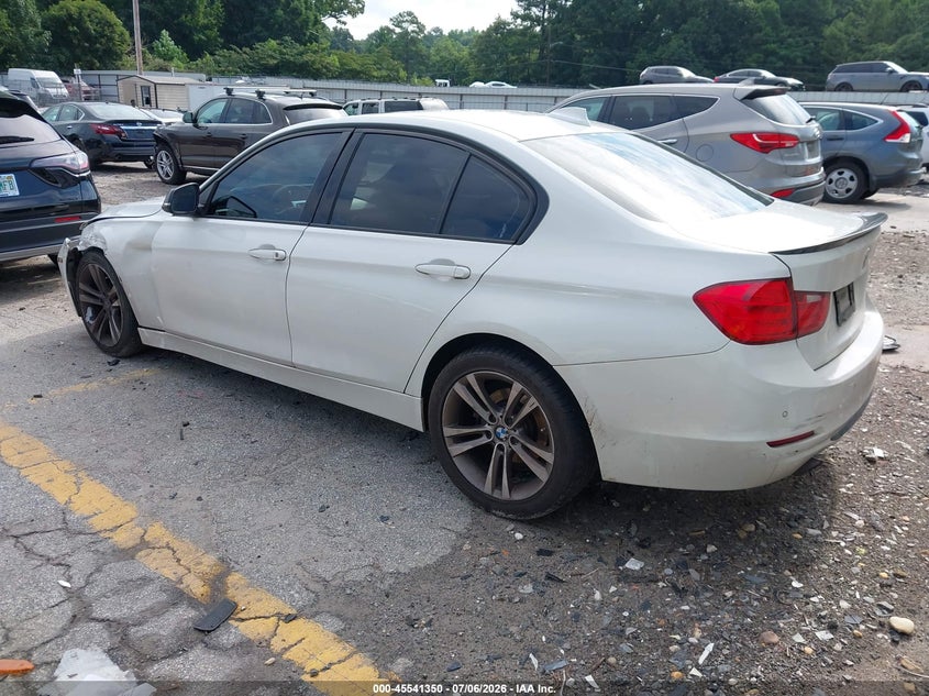 2015 BMW 3er VIN WBA3B3C59FF548405 IAAI salvage auction — LEFT FRONT, Salvage (Georgia), sold $475 on 2026-08-19 (photo 3)