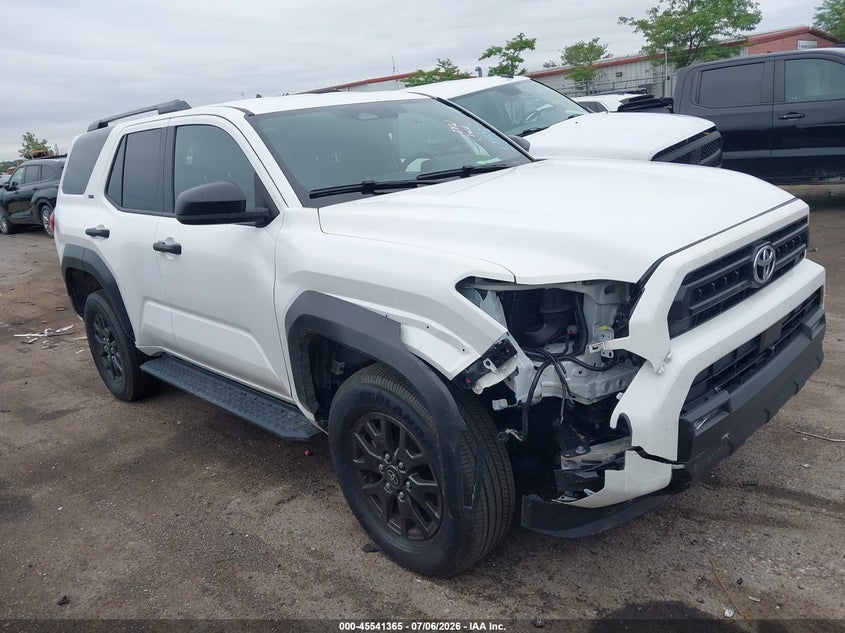 2025 Toyota 4runner VIN JTEVA5BR3S5033541 IAAI salvage auction — RIGHT FRONT, Clear (Michigan), sold $33,400 on 2026-07-16 (photo 1)
