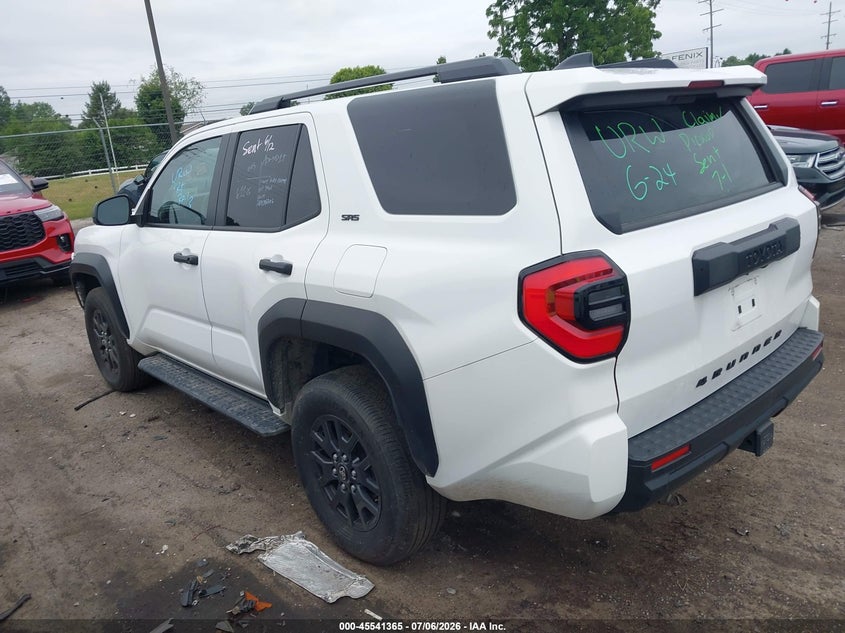 2025 Toyota 4runner VIN JTEVA5BR3S5033541 IAAI salvage auction — RIGHT FRONT, Clear (Michigan), sold $33,400 on 2026-07-16 (photo 3)