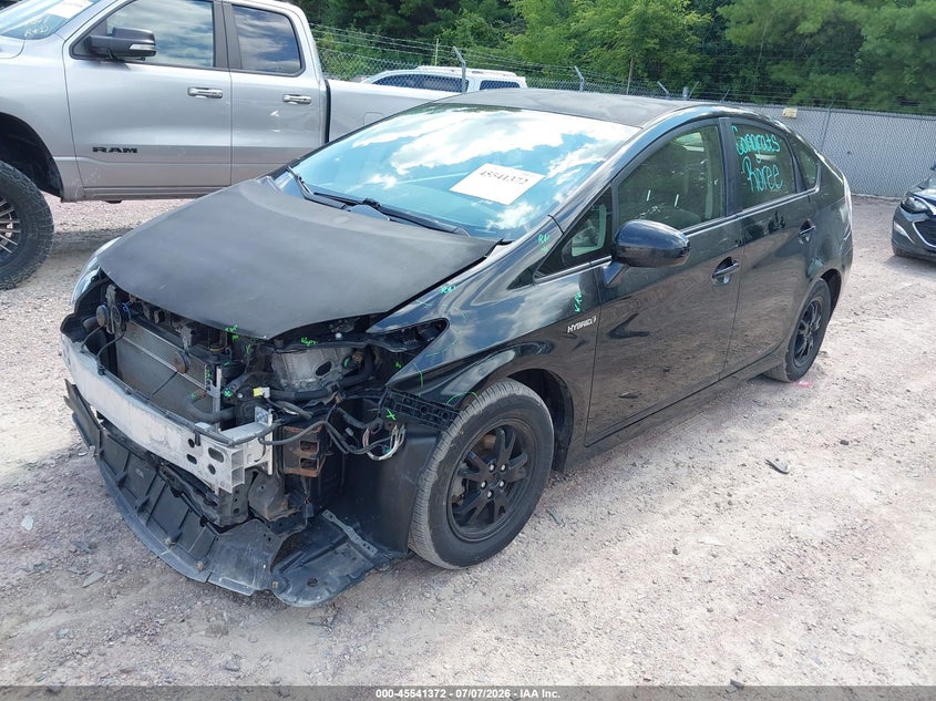 2014 Toyota Prius VIN JTDKN3DU6E1767149 IAAI salvage auction — FRONT END, Salvage Title, sold $900 on 2026-07-29 (photo 2)