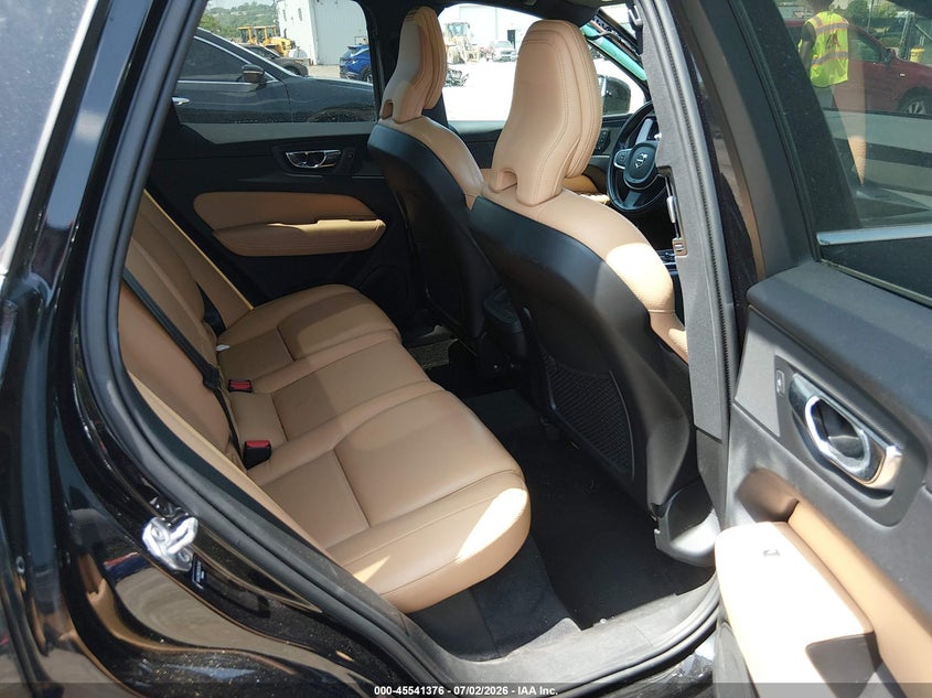 2019 Volvo Xc60 VIN YV4A22RK3K1343748 IAAI salvage auction — ROOF, Salvage Title, sold $5,900 on 2026-08-09 (photo 8)