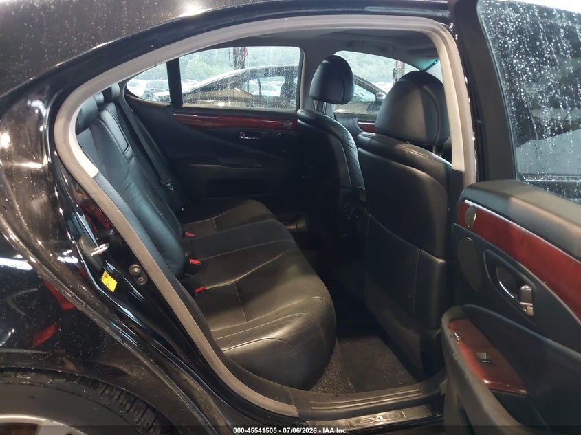 2011 Lexus Ls 460 VIN JTHCL5EF2B5010435 IAAI salvage auction — RIGHT FRONT, Salvage (Florida), sold $50 on 2026-07-28 (photo 8)