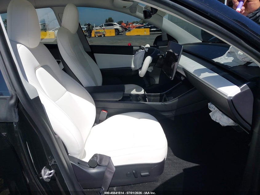 2020 Tesla Model y VIN 5YJYGDEF6LF058770 IAAI salvage auction — FRONT END, Salvage Title, sold $7,350 on 2026-09-06 (photo 5)