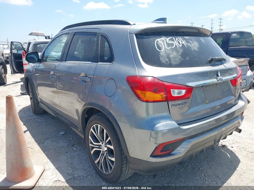 2018 Mitsubishi Outlander VIN JA4AP4AW5JU025104 IAAI salvage auction — REPOSSESSION, Original (Texas), sold $1,550 on 2026-07-29 (photo 3)