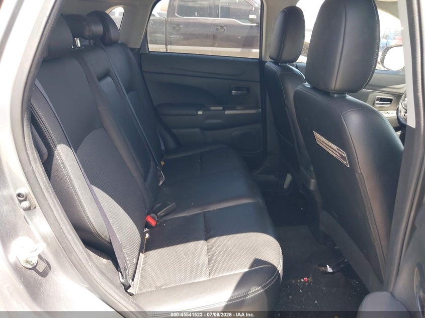 2018 Mitsubishi Outlander VIN JA4AP4AW5JU025104 IAAI salvage auction — REPOSSESSION, Original (Texas), sold $1,550 on 2026-07-29 (photo 8)
