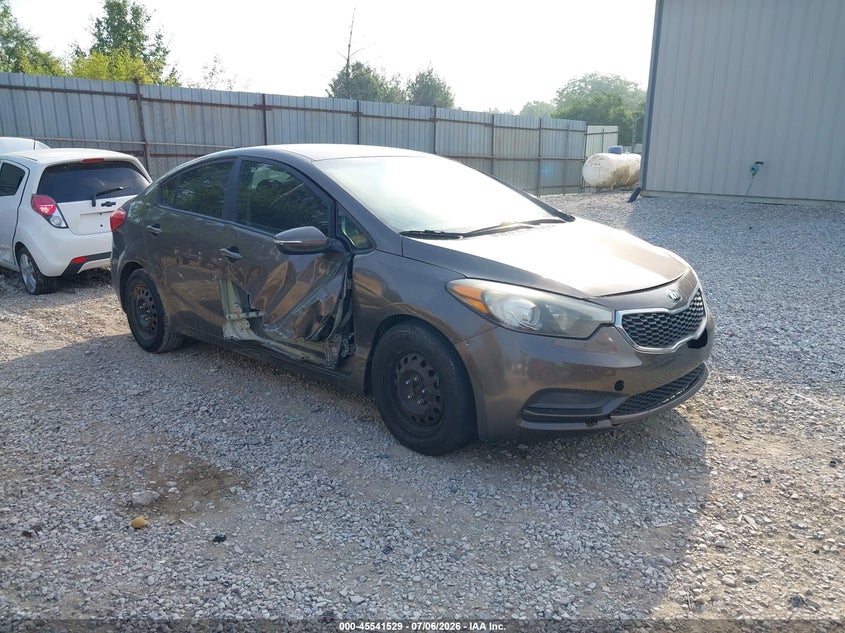 2015 Kia Forte VIN KNAFX4A67F5365414 IAAI salvage auction — RIGHT SIDE, Salvage (Ohio), sold $550 on 2026-07-19 (photo 1)