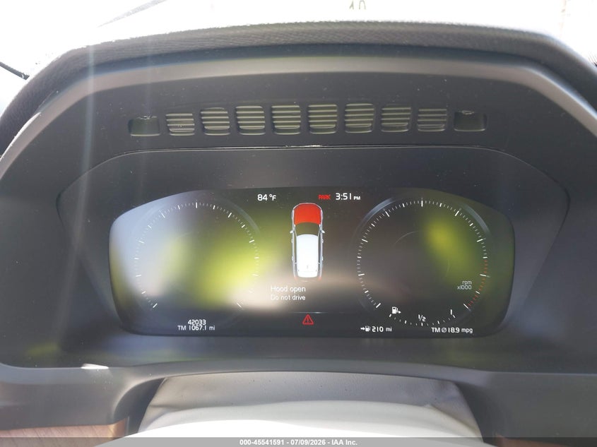 2022 Volvo Xc90 VIN YV4A221K1N1786271 IAAI salvage auction — UNKNOWN, Salvage Title, sold $10,900 on 2026-08-05 (photo 7)