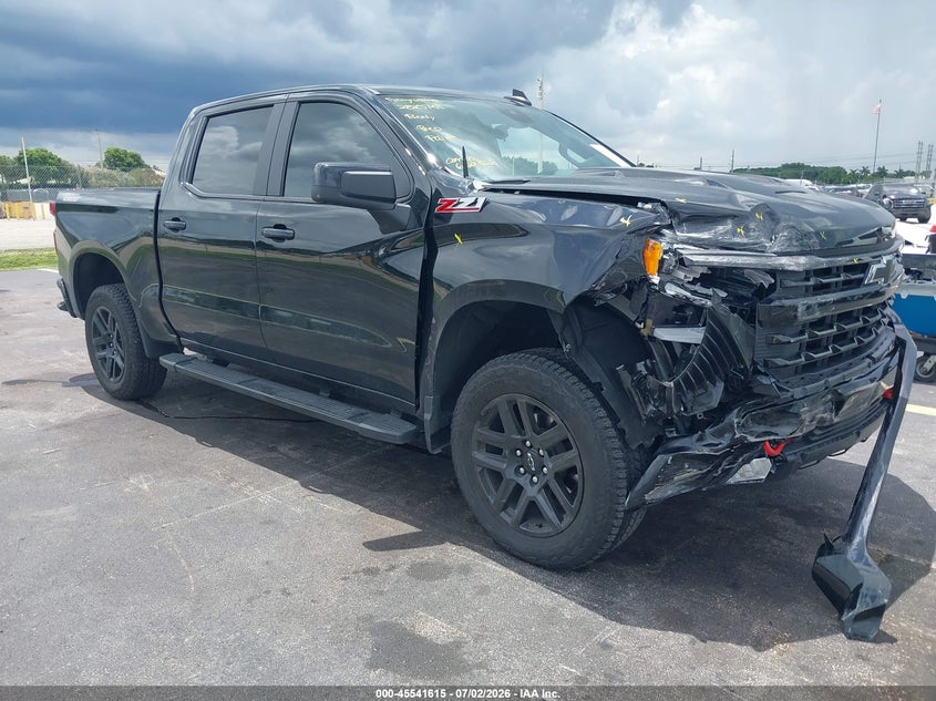 2026 Chevrolet Silverado VIN 3GCUKFED1TG345094 IAAI salvage auction — RIGHT FRONT, Rebuildable (Florida), sold $25,275 on 2026-08-20 (photo 1)
