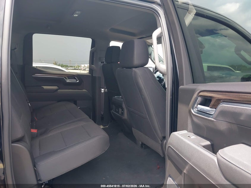 2026 Chevrolet Silverado VIN 3GCUKFED1TG345094 IAAI salvage auction — RIGHT FRONT, Rebuildable (Florida), sold $25,275 on 2026-08-20 (photo 8)