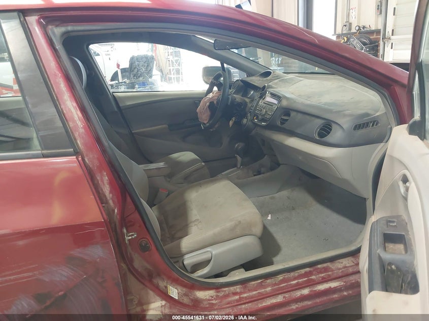2010 Honda Insight VIN JHMZE2H70AS034546 IAAI salvage auction — FRONT END, Salvage (North Carolina), sold $225 on 2026-07-30 (photo 5)