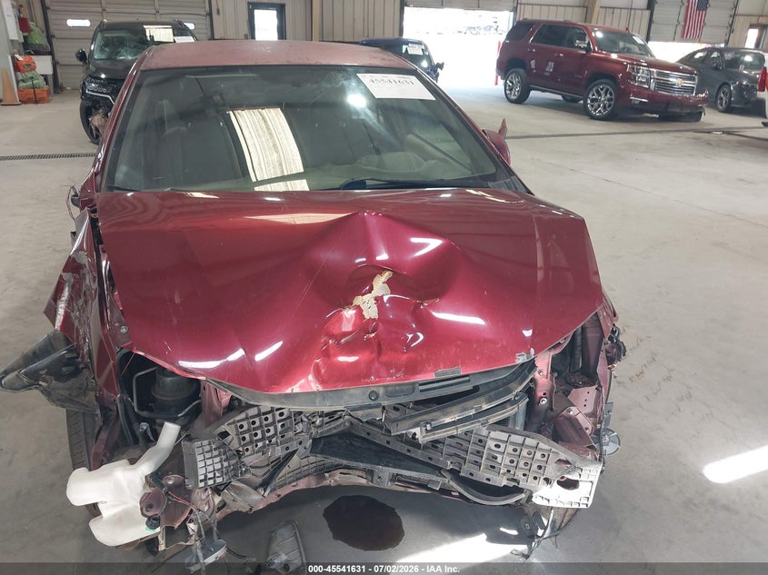 2010 Honda Insight VIN JHMZE2H70AS034546 IAAI salvage auction — FRONT END, Salvage (North Carolina), sold $225 on 2026-07-30 (photo 6)