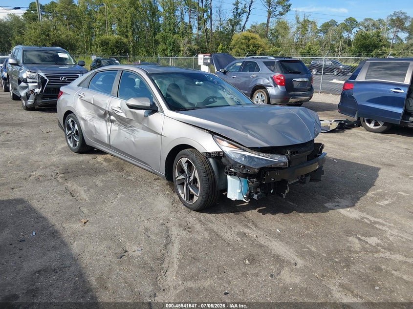 2022 Hyundai Elantra VIN KMHLN4AGXNU352788 IAAI salvage auction — LEFT & RIGHT, Certificate Of Destruction (Florida), sold $1,950 on 2026-07-28 (photo 1)