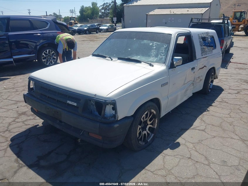 1986 Mazda B2000 VIN JM2UF1111G0604580 IAAI salvage auction — NORMAL WEAR, Clear - Dealer Only (California), sold $175 on 2026-07-28 (photo 2)