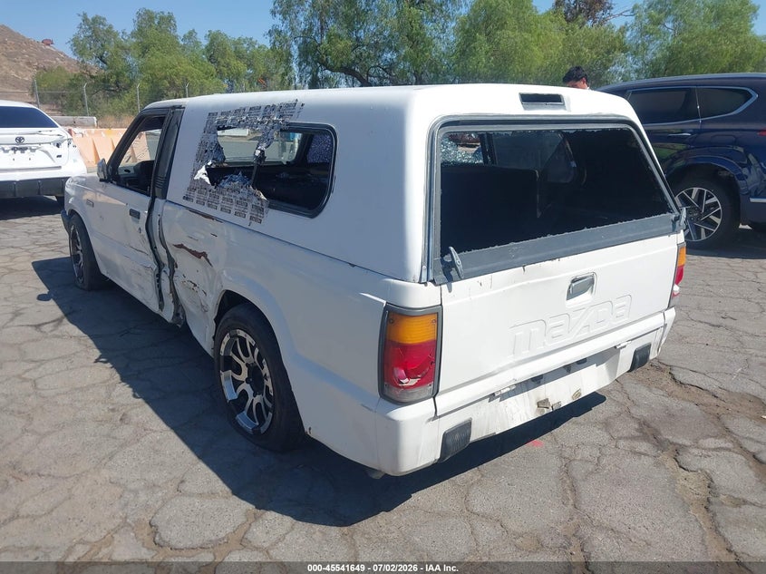 1986 Mazda B2000 VIN JM2UF1111G0604580 IAAI salvage auction — NORMAL WEAR, Clear - Dealer Only (California), sold $175 on 2026-07-28 (photo 3)