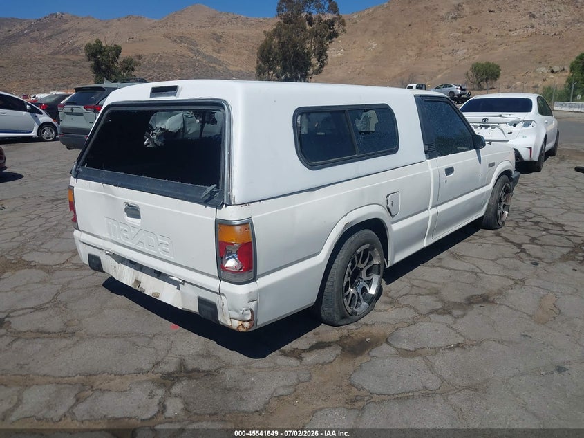 1986 Mazda B2000 VIN JM2UF1111G0604580 IAAI salvage auction — NORMAL WEAR, Clear - Dealer Only (California), sold $175 on 2026-07-28 (photo 4)