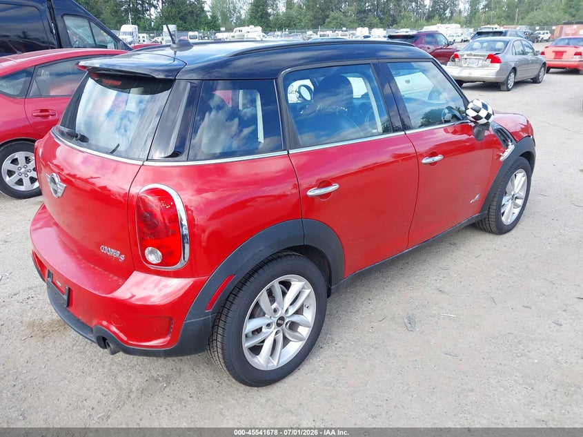 2013 Mini Countryman VIN WMWZC5C51DWP32124 IAAI salvage auction — RIGHT SIDE, Salvage Title, sold $375 on 2026-07-15 (photo 4)