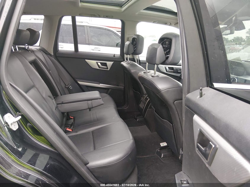2014 Mercedes-benz Glk-klasse VIN WDCGG8JB5EG316821 IAAI salvage auction — REAR END, Salvage (Ohio), sold $2,700 on 2026-08-05 (photo 8)