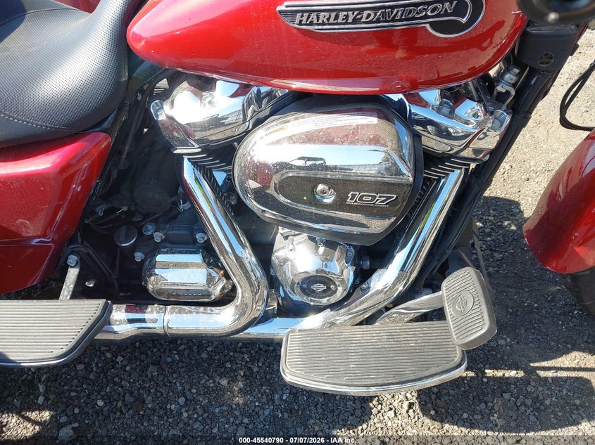 2018 Harley-davidson Freewheeler VIN 1HD1MCC16JB857684 IAAI salvage auction — REAR END, Bill Of Sale (Washington), sold $5,500 on 2026-07-29 (photo 8)