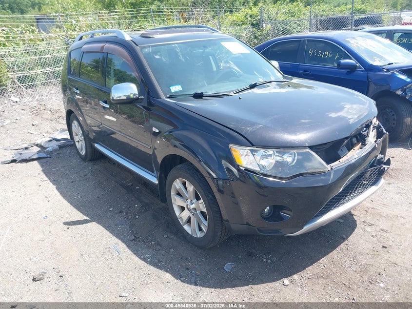 2009 Mitsubishi Outlander VIN JA4LT31W49Z015788 IAAI salvage auction — FRONT END, Salvage (Massachusetts), sold $400 on 2026-07-31 (photo 1)