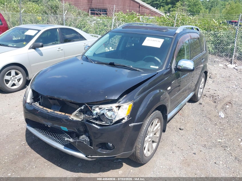2009 Mitsubishi Outlander VIN JA4LT31W49Z015788 IAAI salvage auction — FRONT END, Salvage (Massachusetts), sold $400 on 2026-07-31 (photo 2)