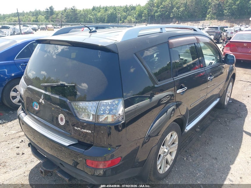 2009 Mitsubishi Outlander VIN JA4LT31W49Z015788 IAAI salvage auction — FRONT END, Salvage (Massachusetts), sold $400 on 2026-07-31 (photo 4)