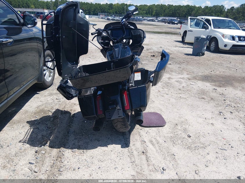 2025 Harley-davidson Road glide VIN 1HD1KH71XSB609209 IAAI salvage auction — UNKNOWN, Salvage Title, sold $13,100 on 2026-08-19 (photo 6)