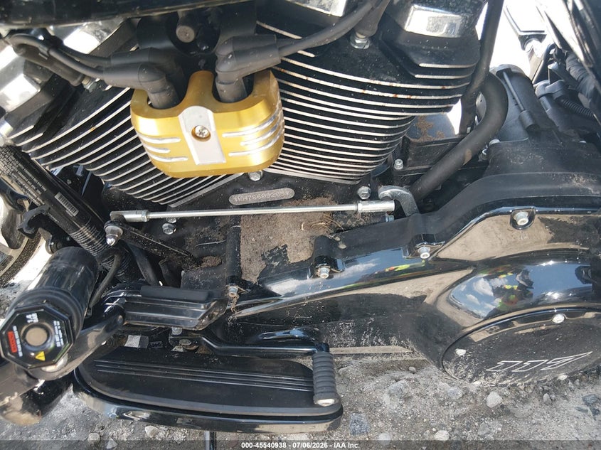 2025 Harley-davidson Road glide VIN 1HD1KH71XSB609209 IAAI salvage auction — UNKNOWN, Salvage Title, sold $13,100 on 2026-08-19 (photo 8)