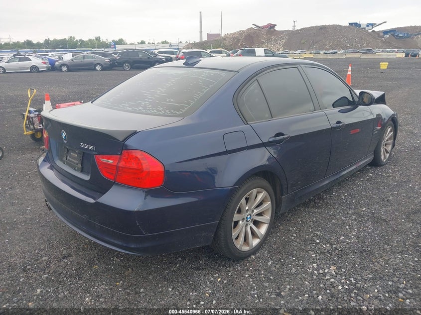2011 BMW 3 series VIN WBAPK5G56BNN28944 IAAI salvage auction — FRONT END, Mv-907A (New York), sold $425 on 2026-07-14 (photo 4)