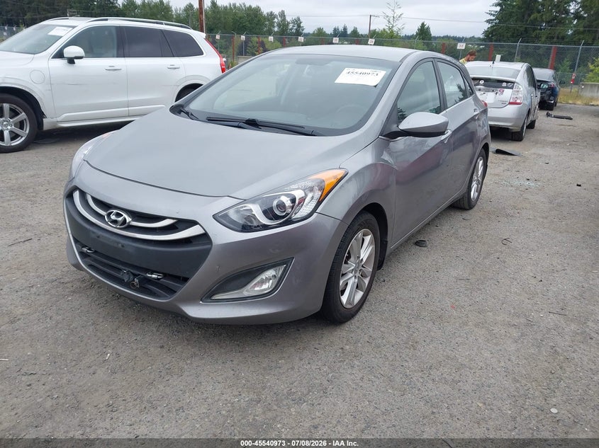 2013 Hyundai Elantra VIN KMHD35LE3DU133066 IAAI salvage auction — NORMAL WEAR, Clear (Washington), sold $475 on 2026-07-15 (photo 2)