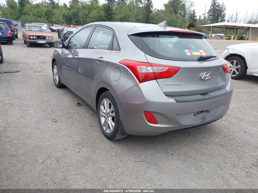 2013 Hyundai Elantra VIN KMHD35LE3DU133066 IAAI salvage auction — NORMAL WEAR, Clear (Washington), sold $475 on 2026-07-15 (photo 3)