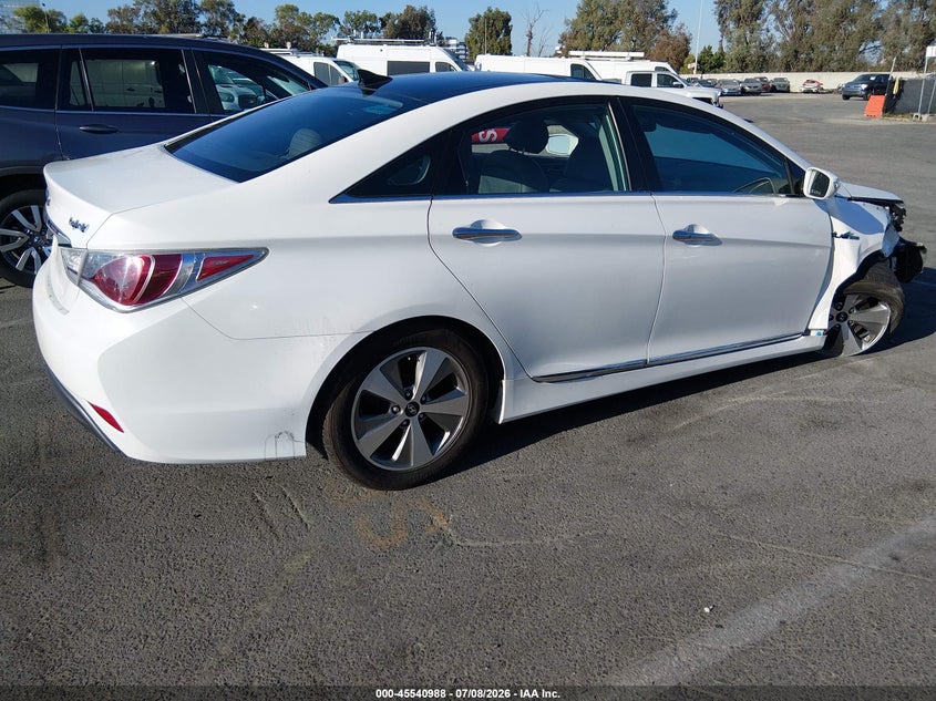 2012 Hyundai Sonata VIN KMHEC4A47CA019984 IAAI salvage auction — RIGHT FRONT, Salvage Title, sold $1,750 on 2026-07-16 (photo 4)