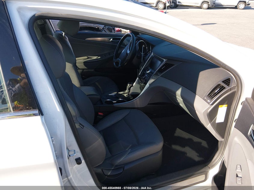 2012 Hyundai Sonata VIN KMHEC4A47CA019984 IAAI salvage auction — RIGHT FRONT, Salvage Title, sold $1,750 on 2026-07-16 (photo 5)