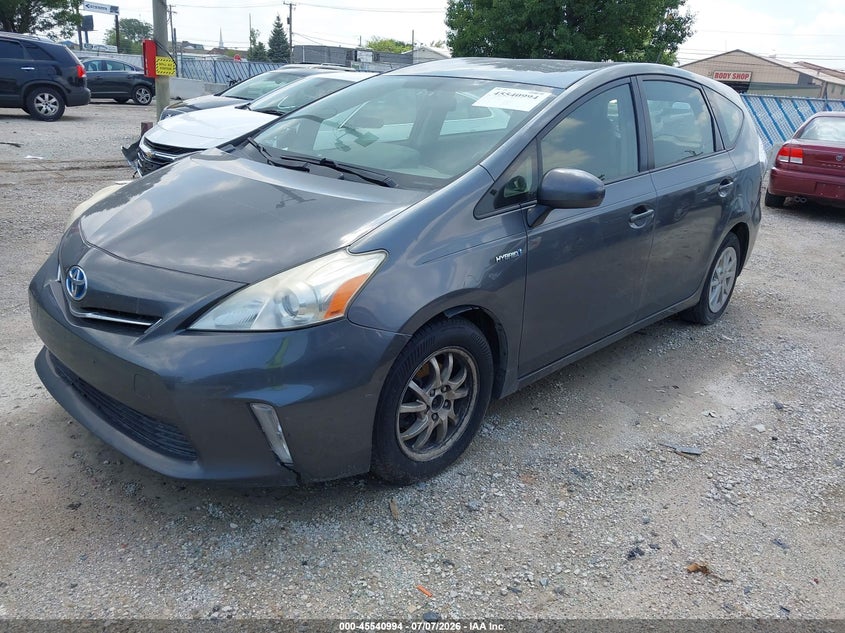 2013 Toyota Prius v VIN JTDZN3EU9D3202040 IAAI salvage auction — NORMAL WEAR, Clear (Indiana), sold $1,200 on 2026-07-10 (photo 2)