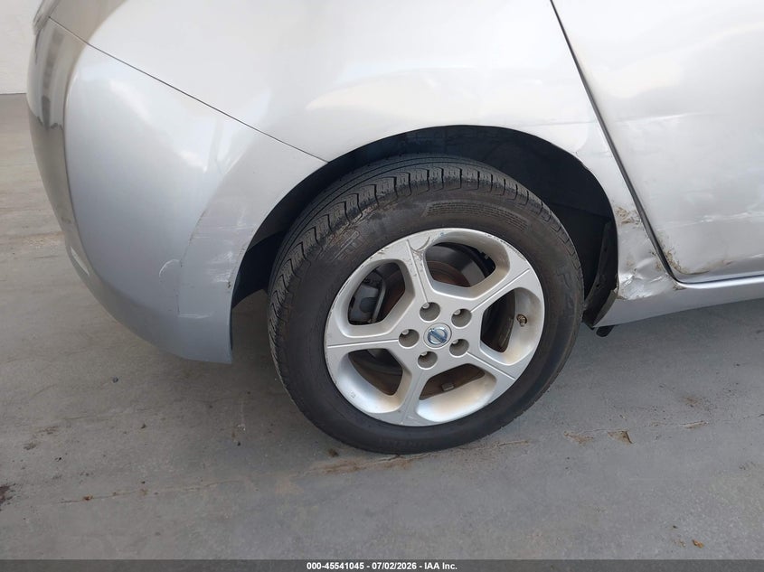 2012 Nissan Leaf VIN JN1AZ0CP9CT022572 IAAI salvage auction — SIDE, Rebuildable (Florida), sold $225 on 2026-07-30 (photo 6)