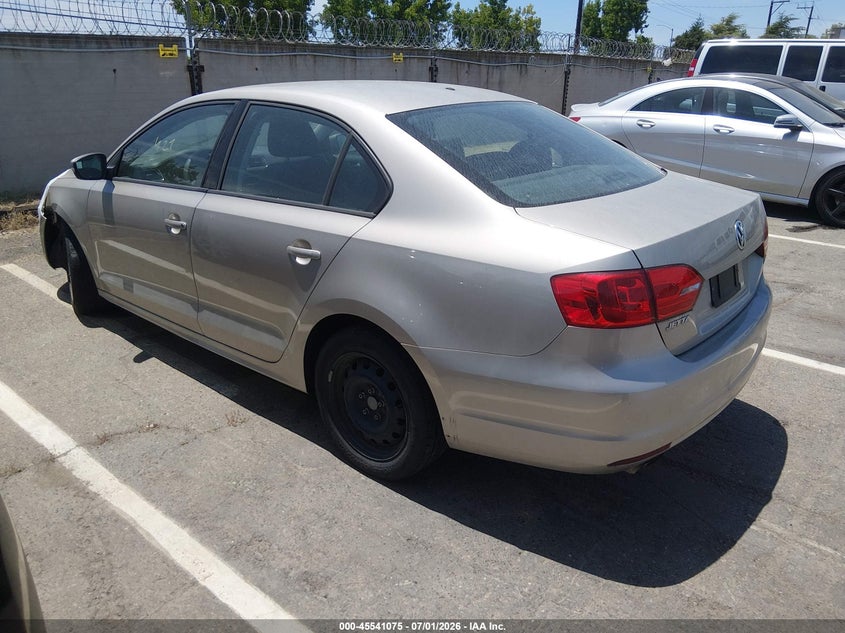 2012 Volkswagen Jetta VIN 3VWDP7AJ4CM463237 IAAI salvage auction — LEFT FRONT, Salvage Title, sold $2,200 on 2026-08-09 (photo 3)