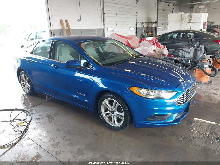 2018 Ford Fusion VIN 3FA6P0UU6JR122307 — IAAI salvage auction photo