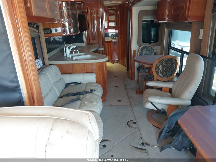 2006 Roadmaster rail Monocoque VIN 1RF10551061038035 IAAI salvage auction — FRONT END, Salvage (Arizona), sold $1,100 on 2026-07-21 (photo 8)