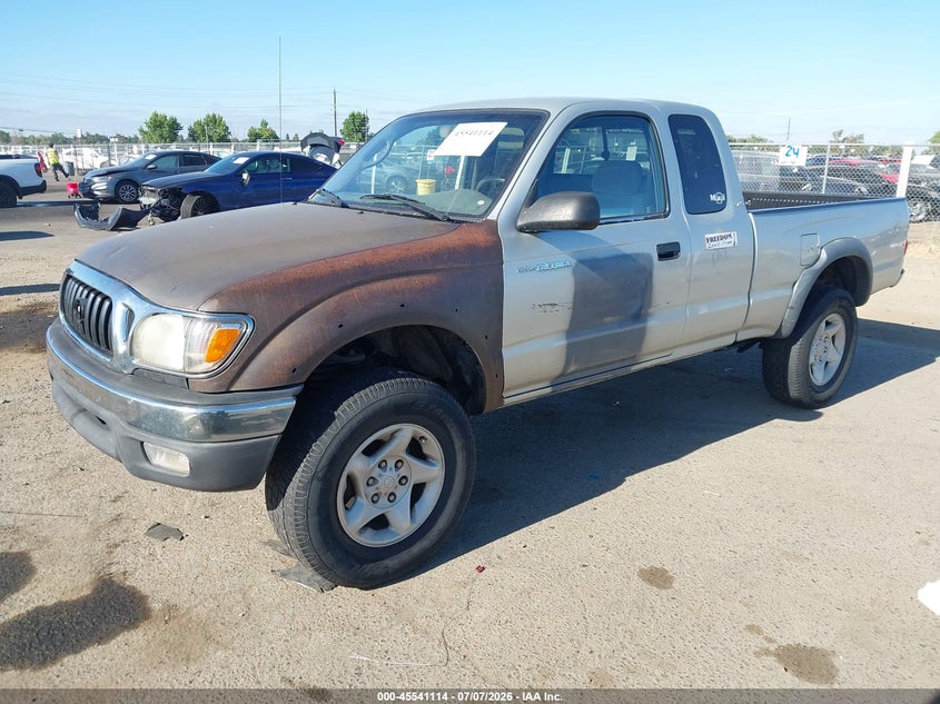 2001 Toyota Tacoma VIN 5TESM92N61Z870069 IAAI salvage auction — NORMAL WEAR, Clear - Dealer Only (California), sold $2,200 on 2026-07-15 (photo 2)