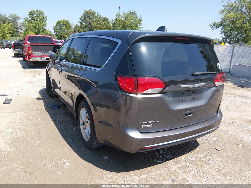 2018 Chrysler Pacifica VIN 2C4RC1FG6JR315871 IAAI salvage auction — MECHANICAL, Salvage Title, sold $3,550 on 2026-08-21 (photo 3)
