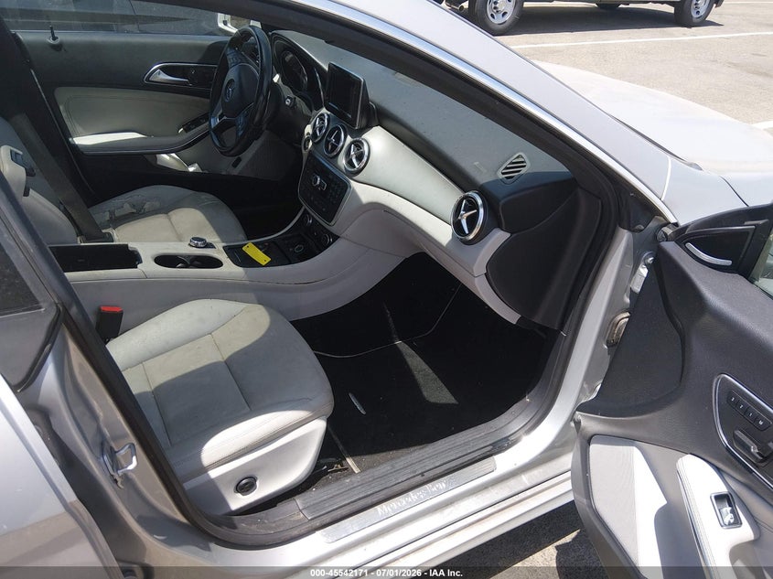 2014 Mercedes-benz VIN WDDSJ4EB3EN038443 IAAI salvage auction — LEFT SIDE, Clear - Dealer Only (California), sold $1,850 on 2026-07-21 (photo 5)